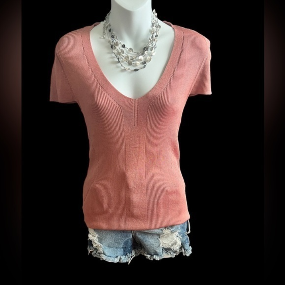 Gorgeous White‎ House Black Market Peach Pink V Neck Sweater S